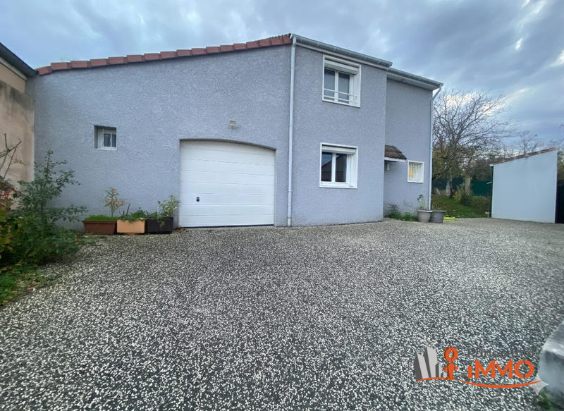 Villa - 95 m² - 5 pièces