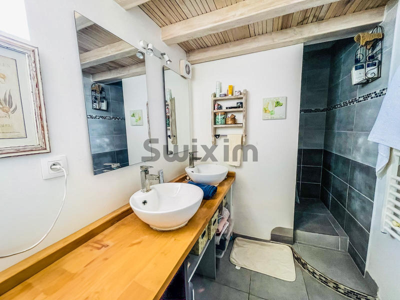 Maison - 131 m² - 6 pièces