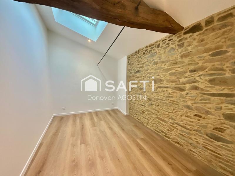 Maison - 137 m² - 7 pièces