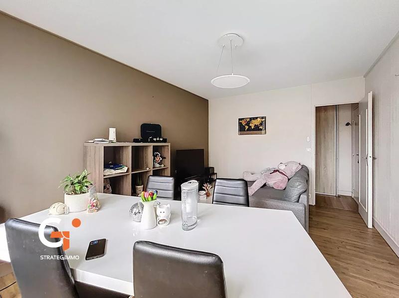 Appartement - 49 m² - 2 pièces