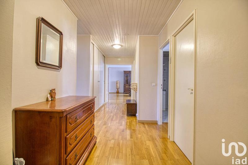 Appartement - 122 m² - 7 pièces