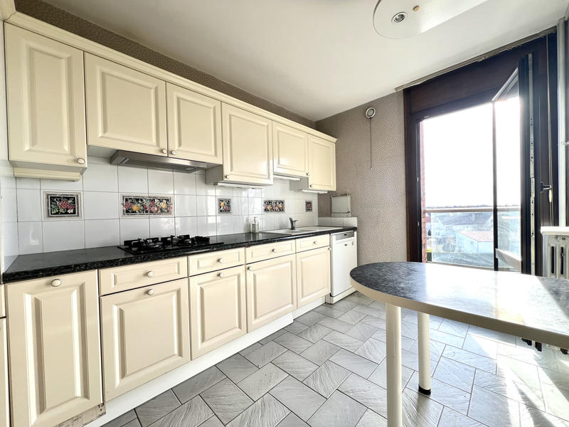 Appartement - 108 m² - 5 pièces