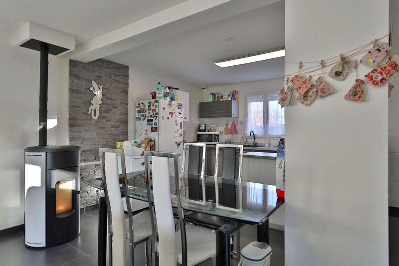 Maison - 85 m² - 4 pièces