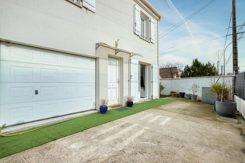 Maison - 86 m² - 5 pièces