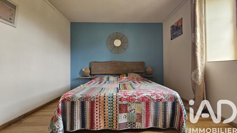 Maison - 600 m² - 16 pièces