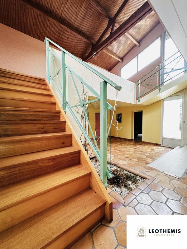 Maison - 188 m² - 5 pièces
