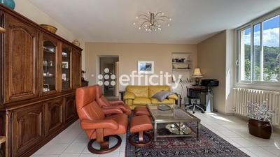 Appartement - 105 m² - 3 pièces