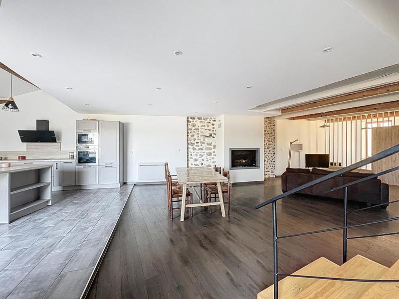 Maison - 160 m² - 6 pièces