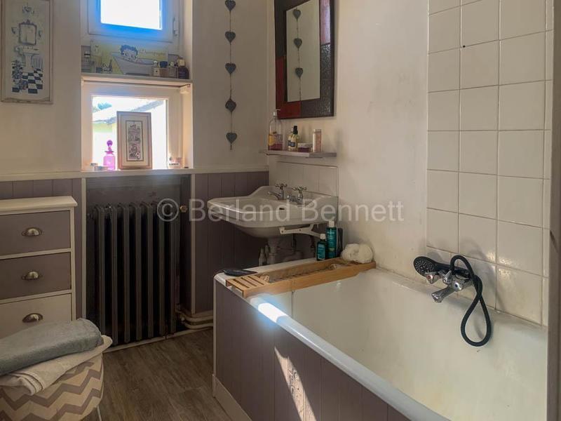 Maison en pierre - 130 m² - 7 pièces