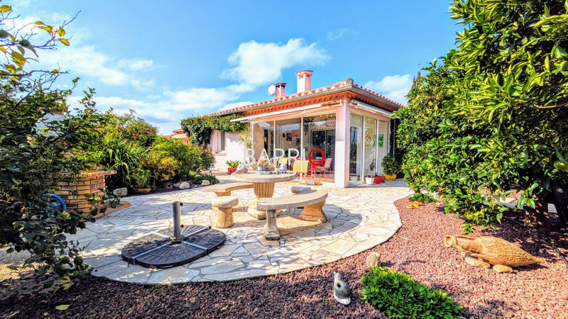 Villa - 235 m² - 7 pièces