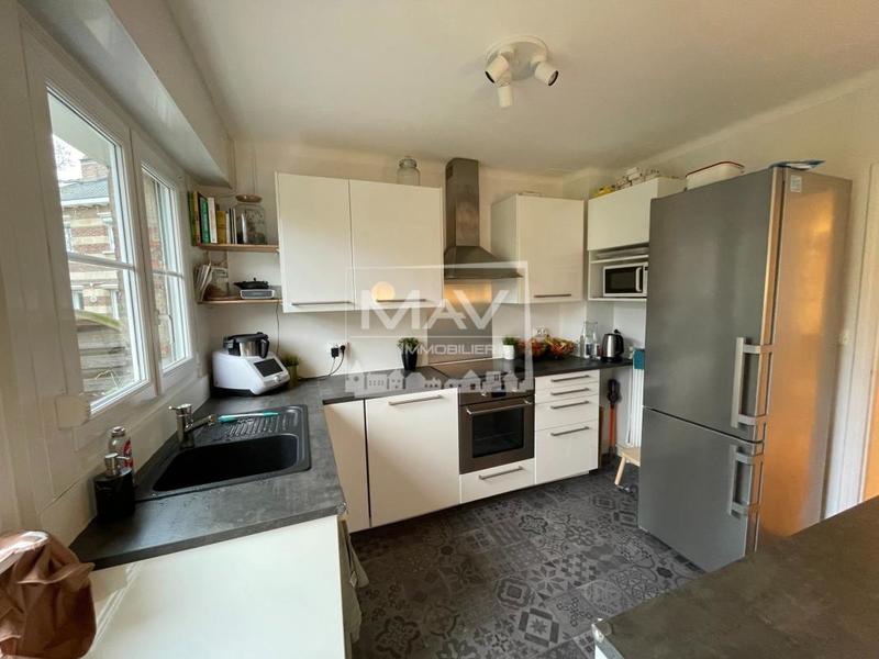 Maison - 103 m² - 5 pièces