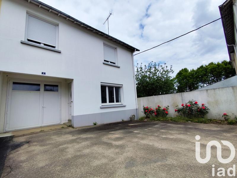 Maison - 99 m² - 5 pièces