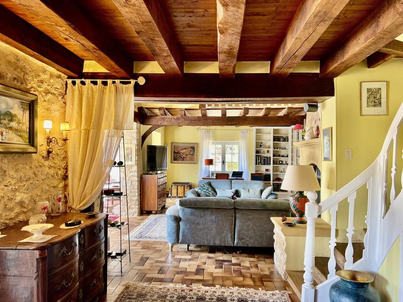 Appartement - 221 m² - 6 pièces