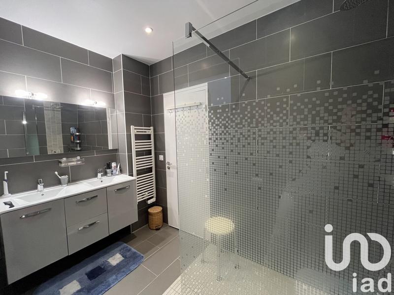 Maison de maîtres - 185 m² - 6 pièces