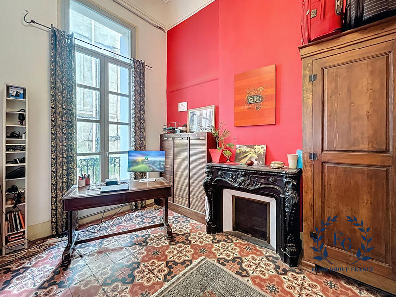 Appartement - 225 m² - 7 pièces