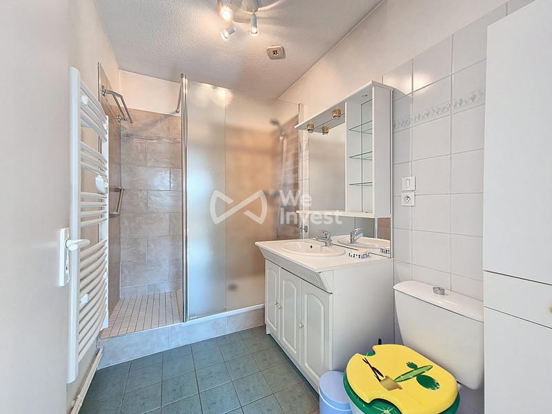 Appartement - 84 m² - 4 pièces