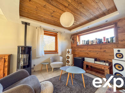 Maison traditionnelle - 94 m² - 5 pièces