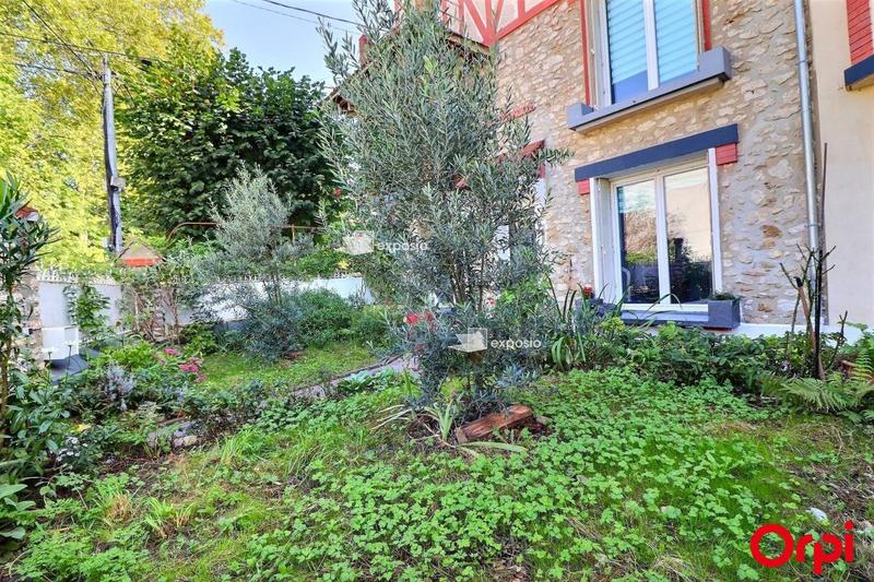 Maison - 189 m² - 7 pièces