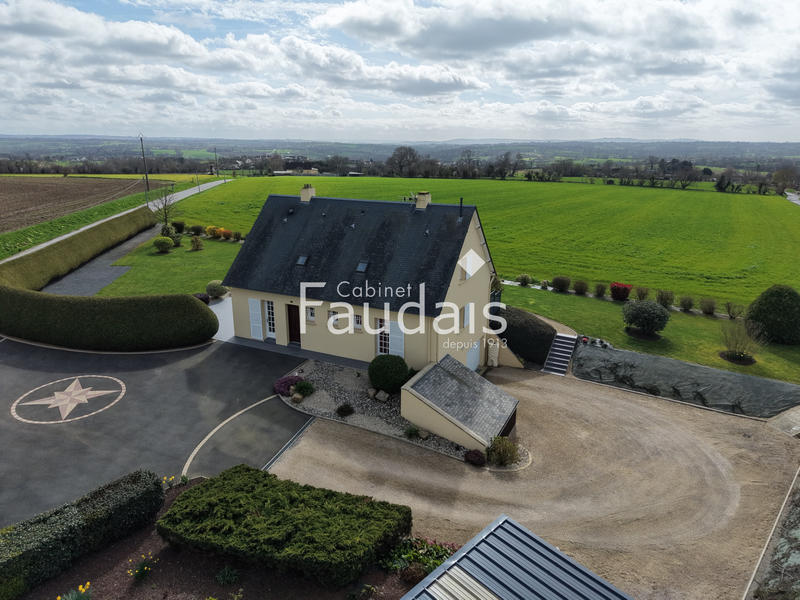 Maison - 135 m² - 7 pièces