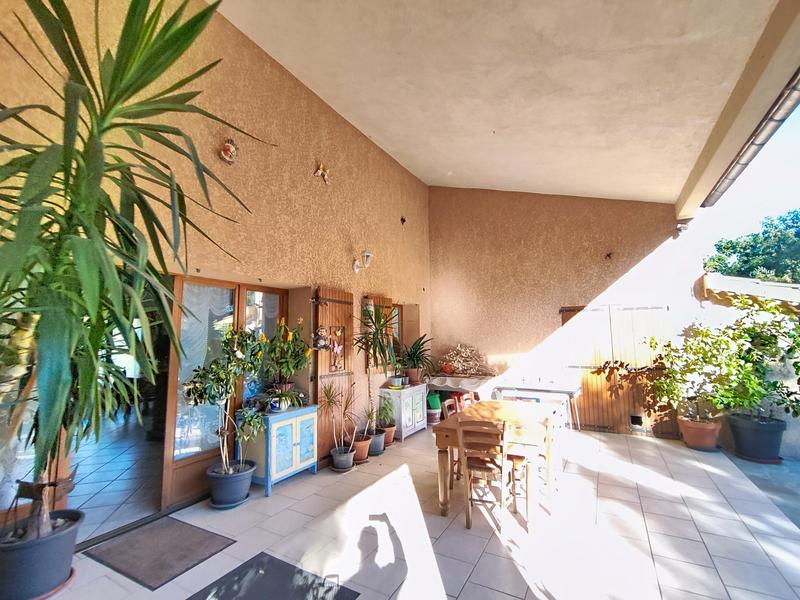 Maison - 127 m² - 5 pièces