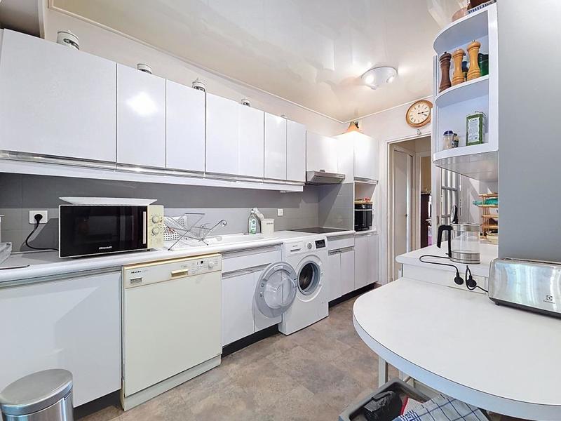 Appartement - 85 m² - 3 pièces