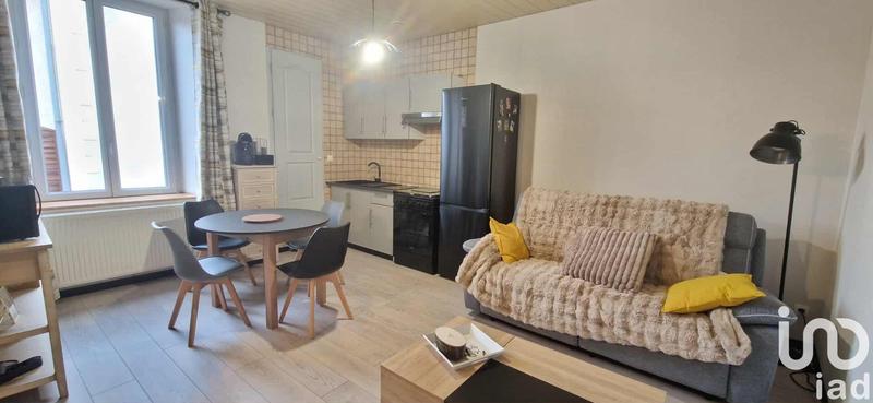 Maison - 248 m² - 11 pièces