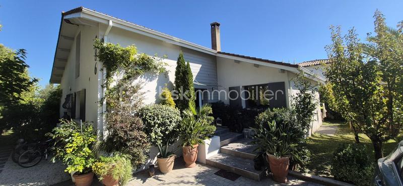 Villa - 185 m² - 6 pièces