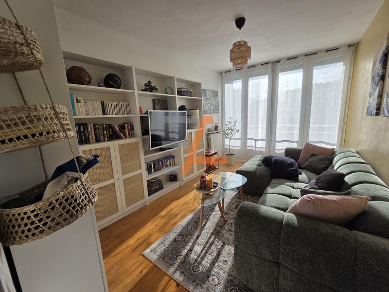 Appartement - 63 m² - 3 pièces