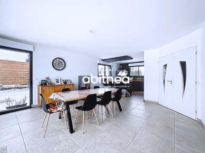 Maison - 134 m² - 5 pièces