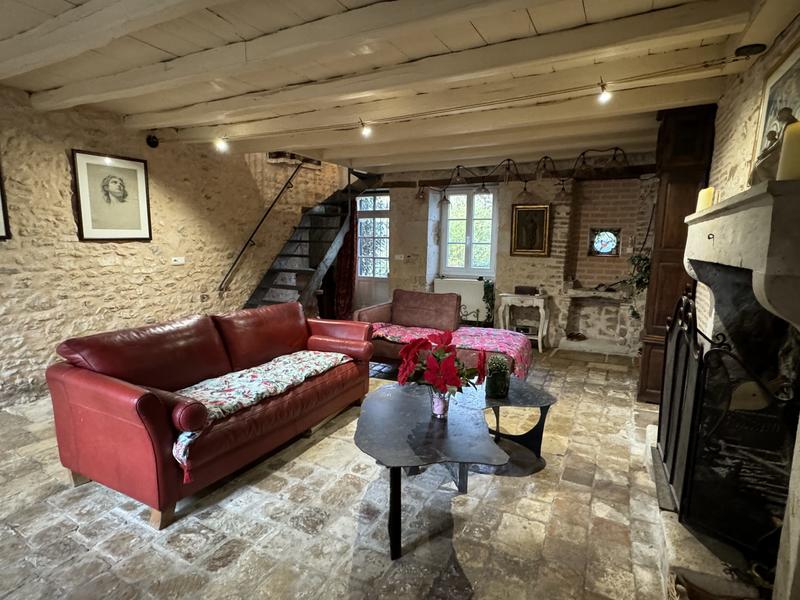 Maison ancienne - 207 m² - 8 pièces