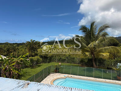 Maison - 127 m² - 6 pièces