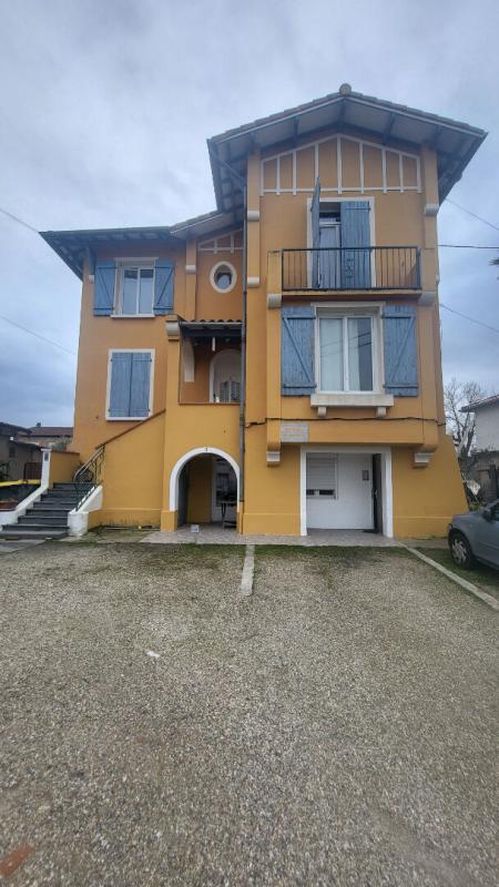 Immeuble - 250 m² - 16 pièces