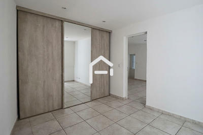 Maison de ville - 162 m² - 8 pièces