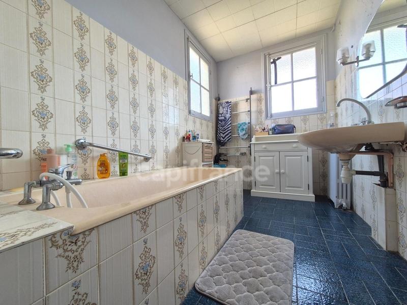 Maison - 190 m² - 7 pièces