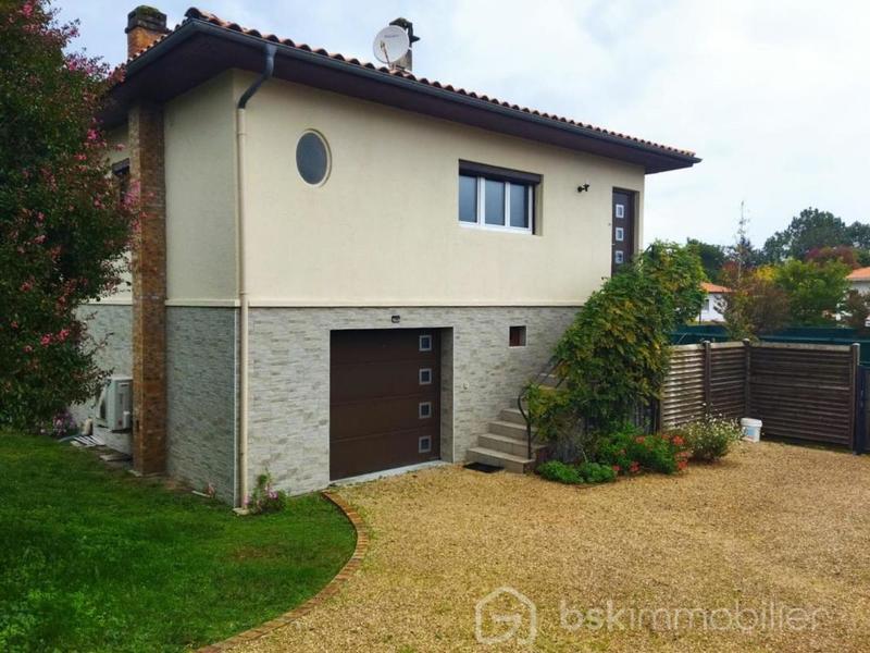 Immeuble - 140 m² - 6 pièces