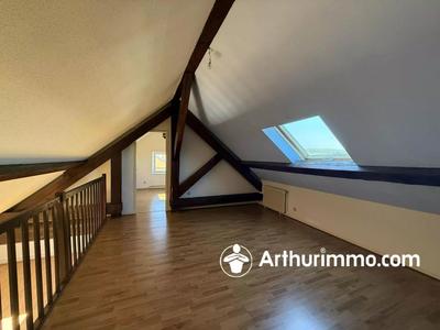 Appartement - 136 m² - 6 pièces