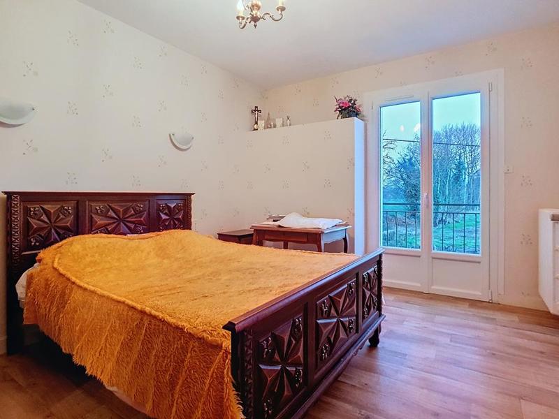 Maison - 142 m² - 6 pièces