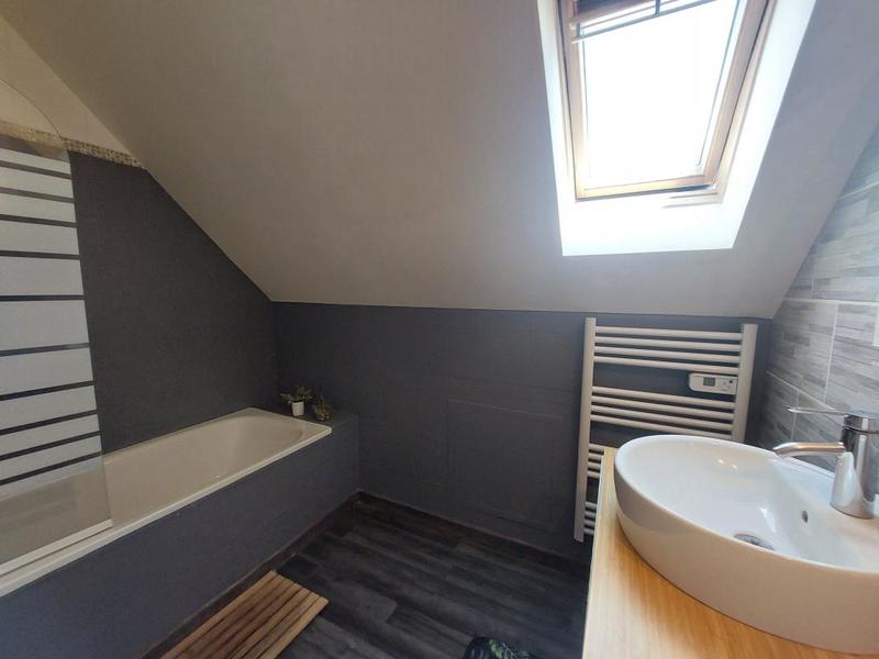 Maison - 104 m² - 6 pièces