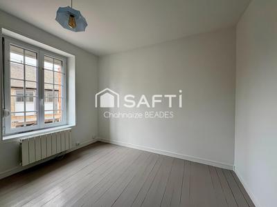 Maison - 75 m² - 5 pièces