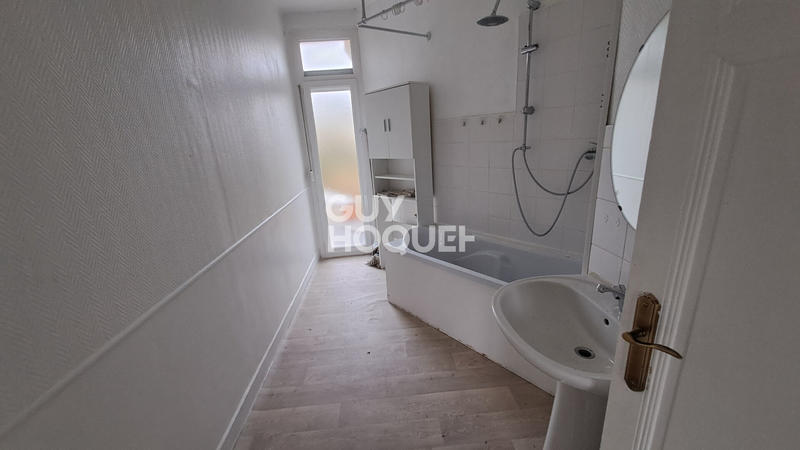 Appartement - 103 m² - 4 pièces