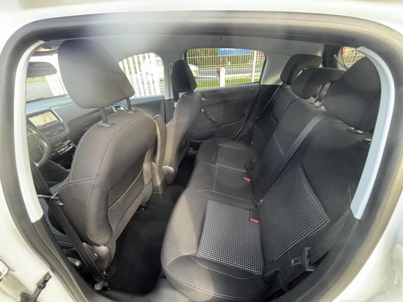 Peugeot 208 Puretech 110 s&amp;S Eat6 Allure