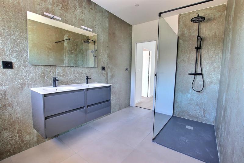 Villa - 173 m² - 5 pièces