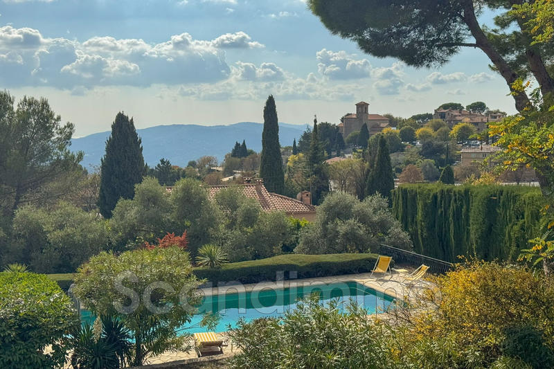 Maison - 155 m² - 6 pièces