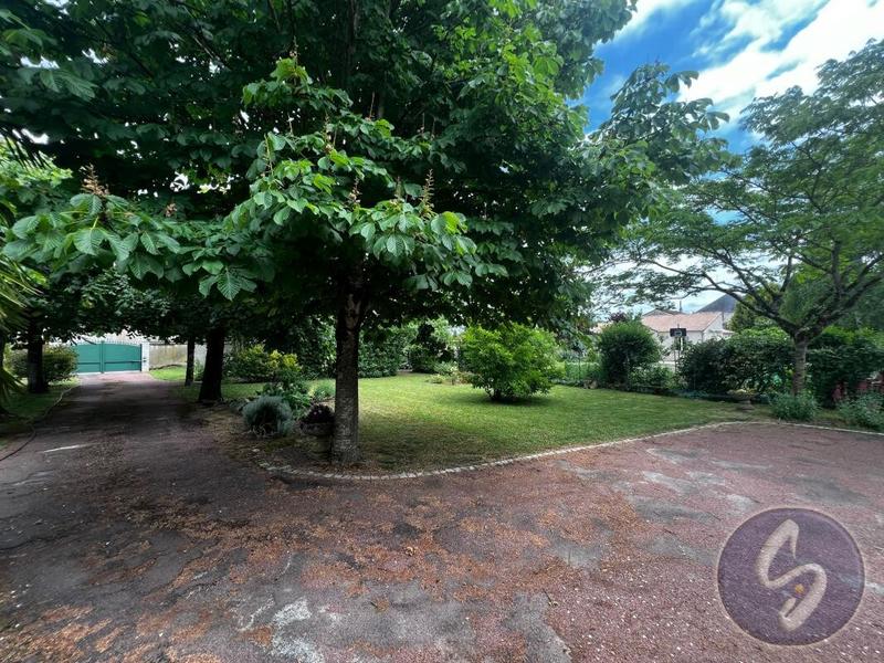 Maison - 162 m² - 7 pièces