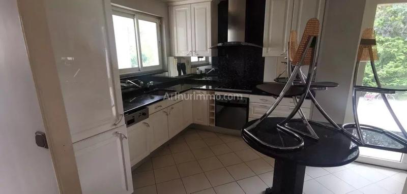 Maison - 135 m² - 6 pièces