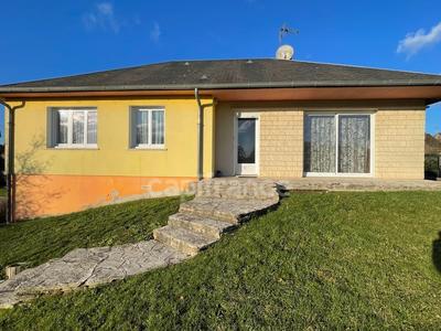 Maison - 102 m² - 5 pièces