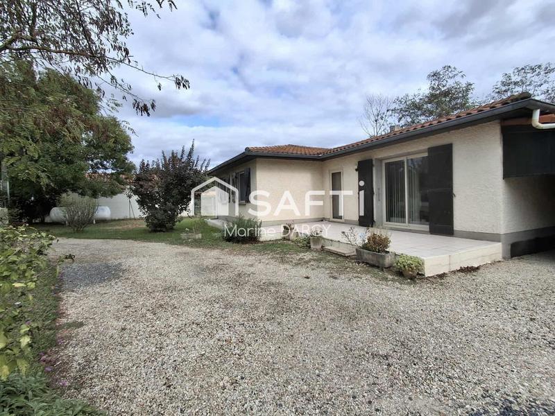 Maison - 93 m² - 5 pièces