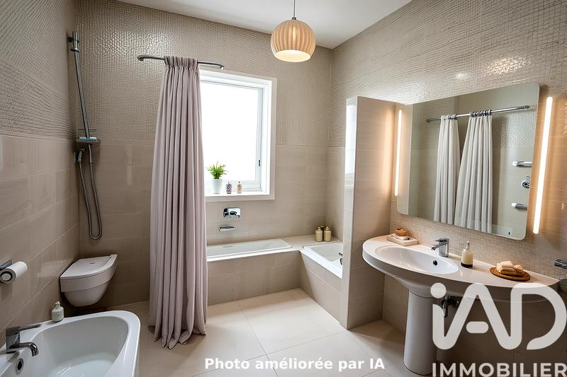 Maison - 150 m² - 5 pièces