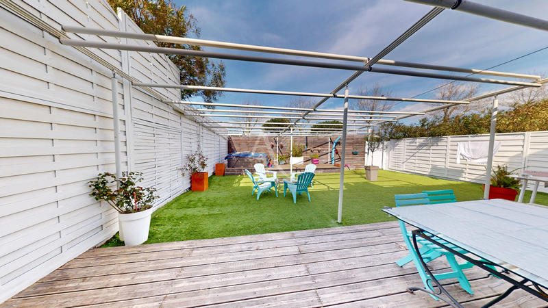 Maison - 161 m² - 5 pièces