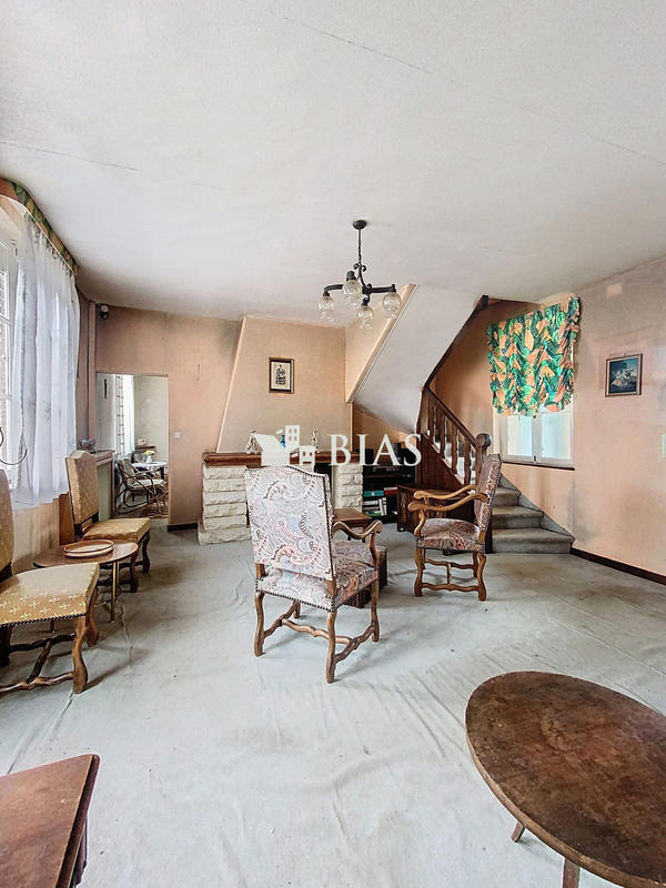 Maison ancienne - 166 m² - 7 pièces